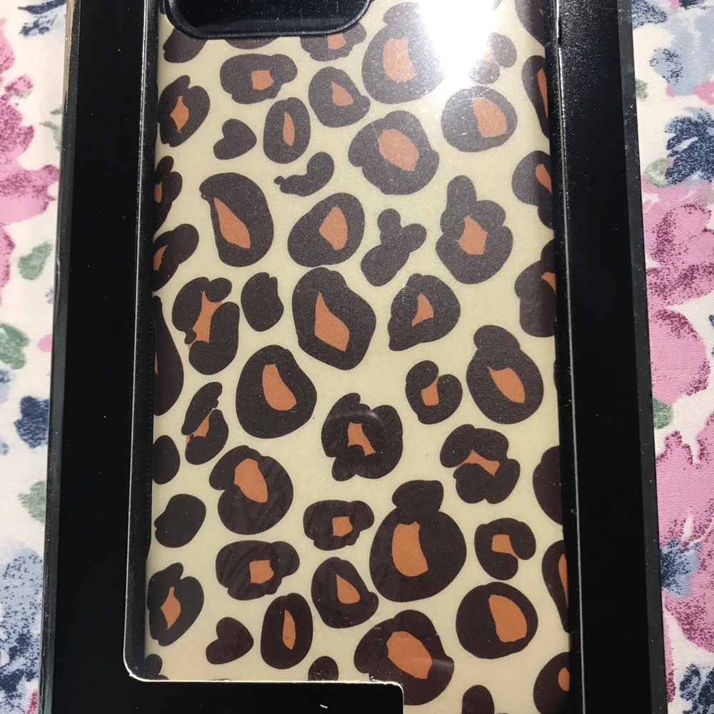 iPhone Case 7 Plus - Picture 3 of 6